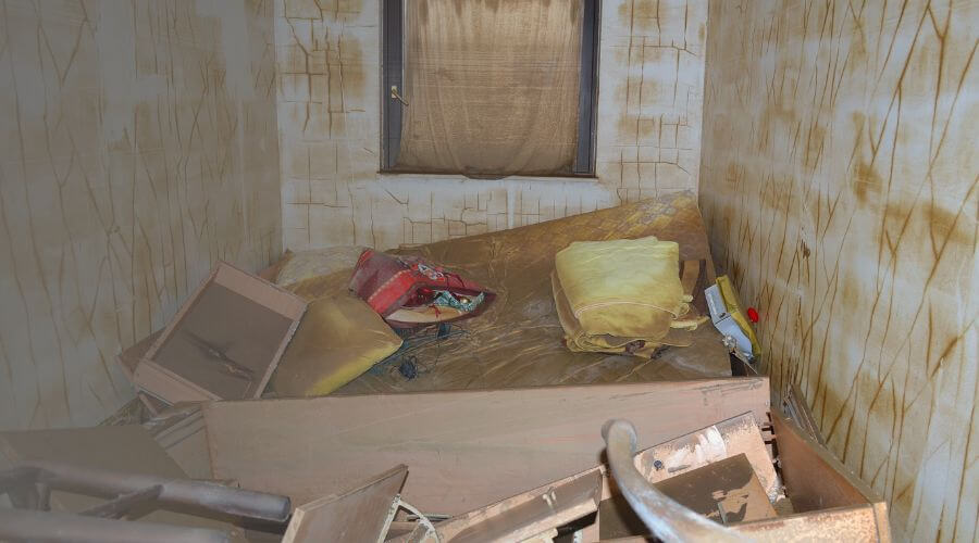 Why choose Commercial Restoration Cleanup Experts for water damage restoration in Flat Rock, AL